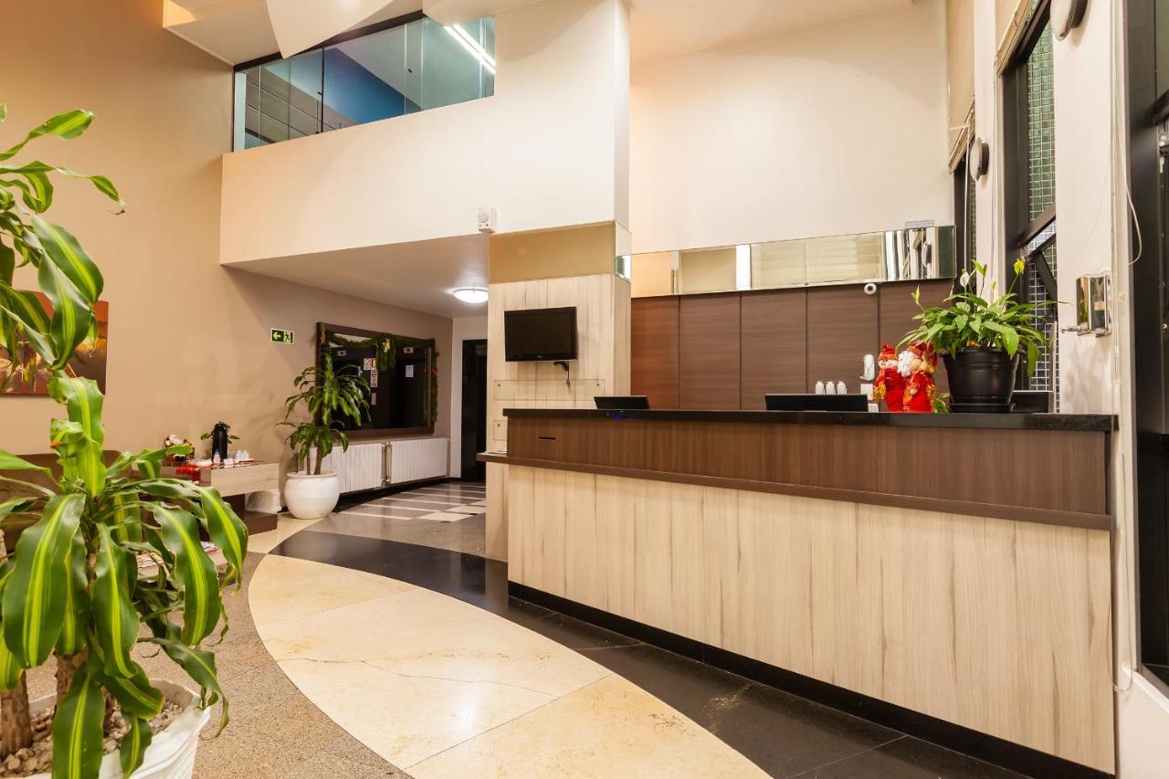 Tri Hotel & Flat Caxias Caxias do Sul Bagian luar foto